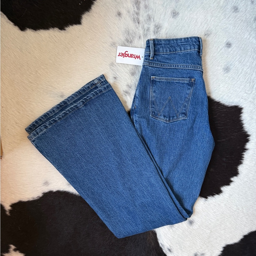 NWT Wrangler High Rise Fierce Flare